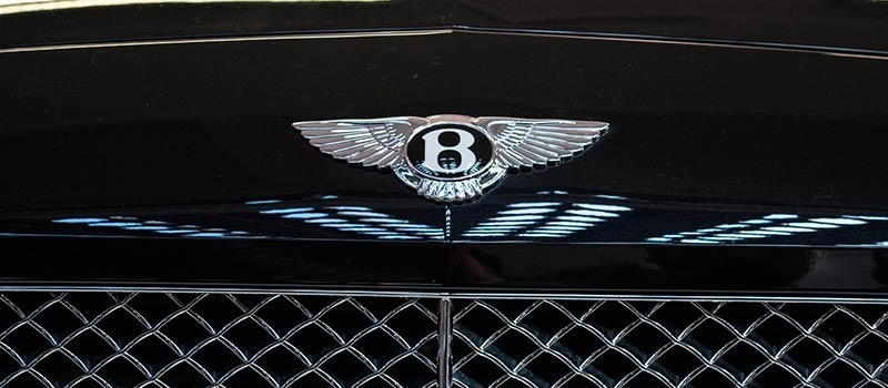 19 -летнее партнерство Breitling и Bentley завершается в 2021 году