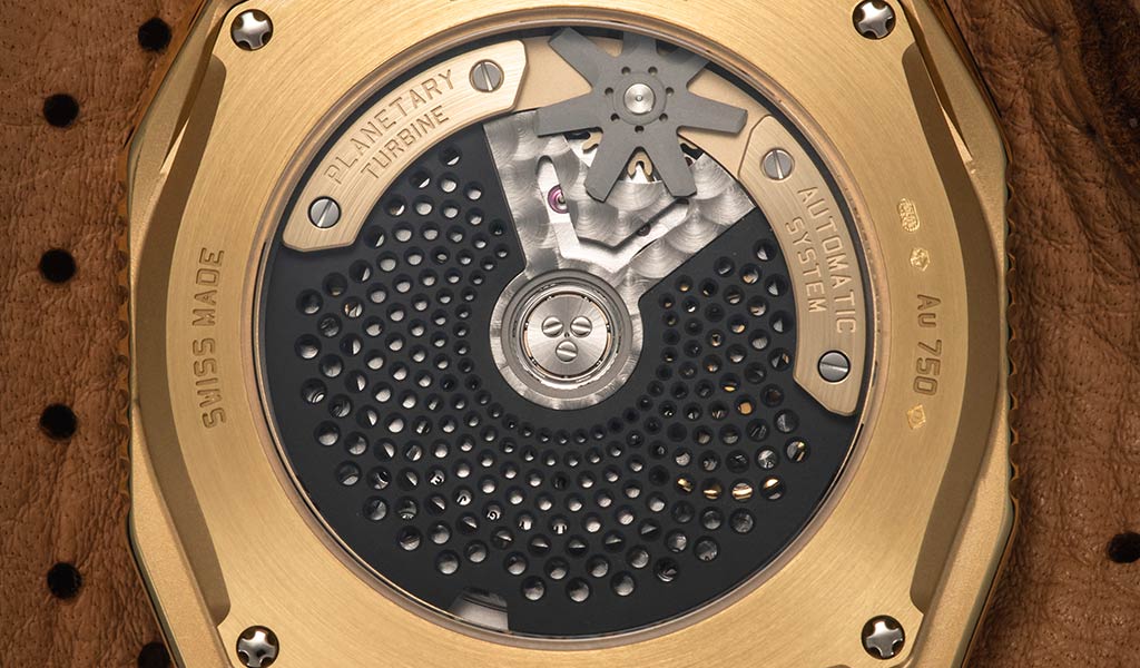 Новые швейцарские механические наручные часы URWERK UR-100 Electrum