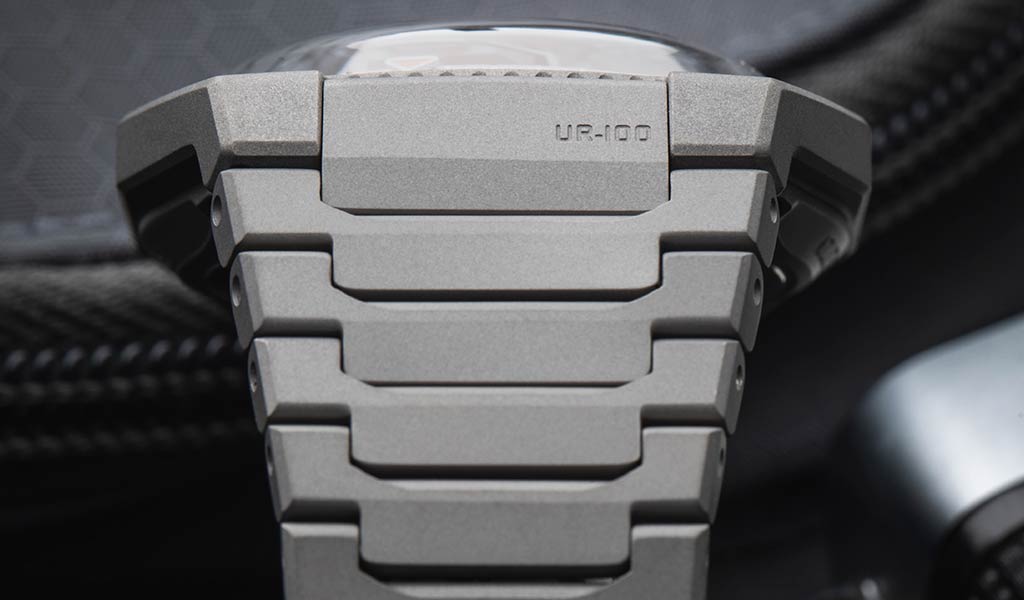 Часы из титана UR-100V Full Titanium Jacket