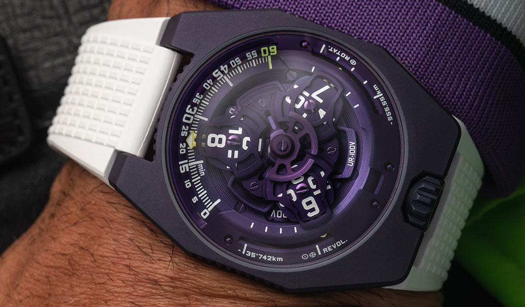 Часы в фиолетовом корпусе UR-100V UltraViolet