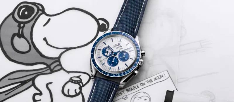 Специальная модель часов OMEGA Speedmaster «Silver Snoopy Award» в честь 50-ти летия
