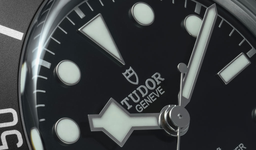 Новые часы Tudor Black Bay