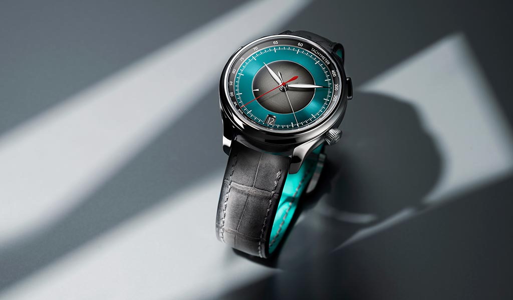 Endeavour Flyback Chronograph Dual Time Date