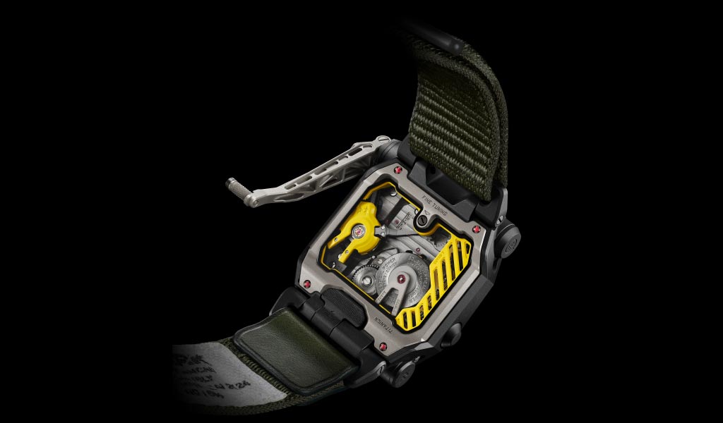 Часовой механизм URWERK EMC SR-71 